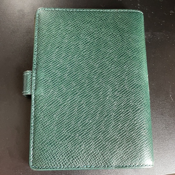 Louis Vuitton PM Agenda Epi Leather Dark Green - Picture 6 of 17